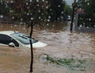 «Ζορμπάς»: Βιβλική καταστροφή στην Εύβοια - «Χάος» σε Αργολίδα και Κορινθία - 4 αγνοούμενοι (upd)